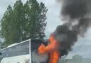 Požiar autobusu na diaľnici
