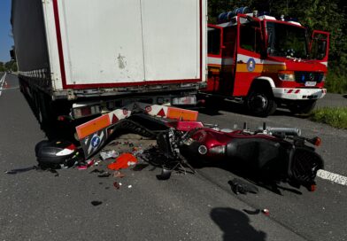 Nehoda kamióna a motorky pri Liptovskom Hrádku